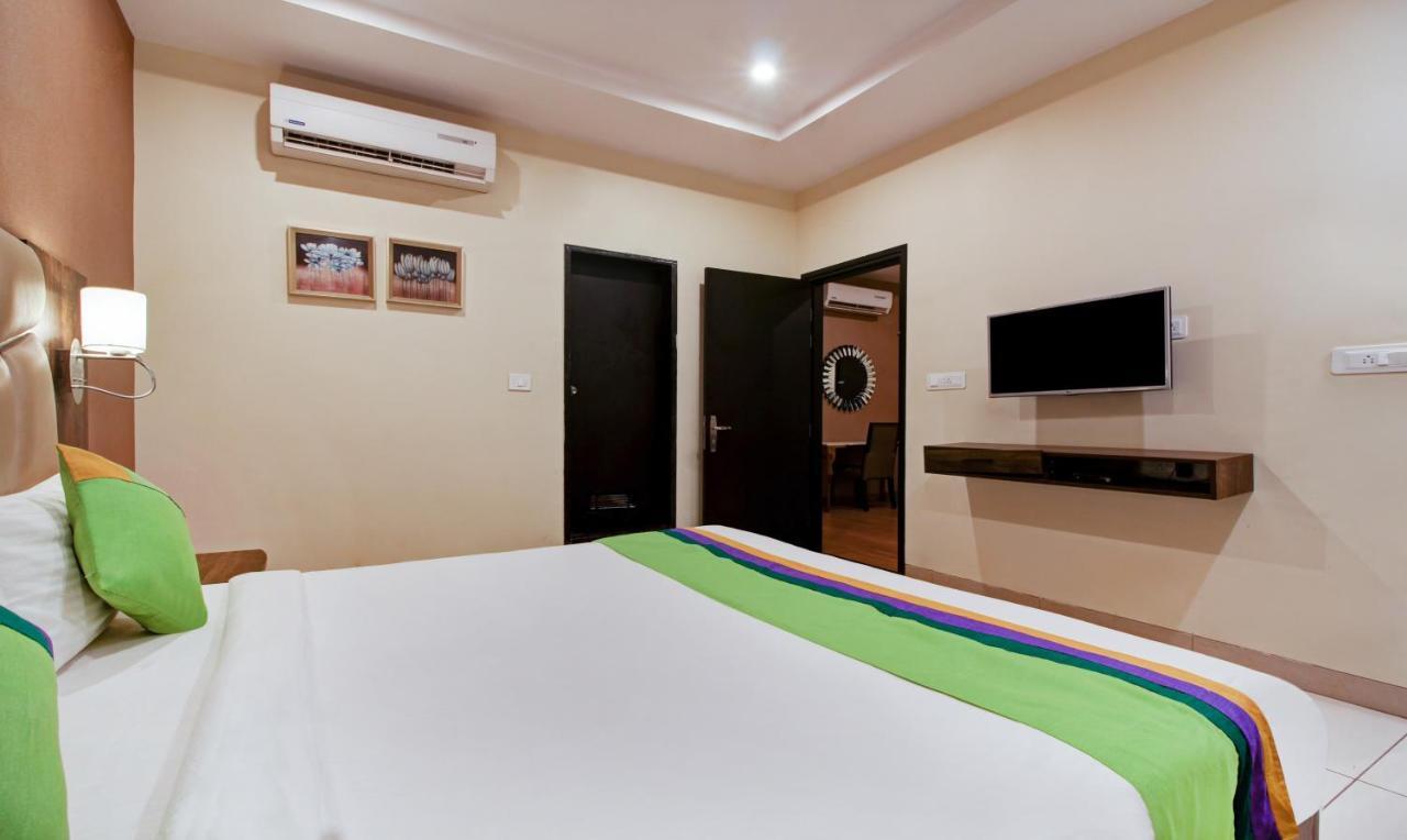 Hotel Treebo Trend Sindhura Grand Hajdarabad Zewnętrze zdjęcie