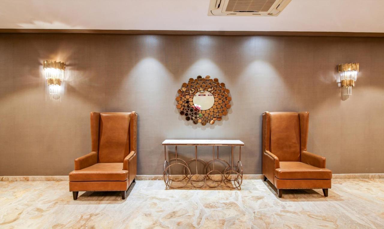 Hotel Treebo Trend Sindhura Grand Hajdarabad Zewnętrze zdjęcie